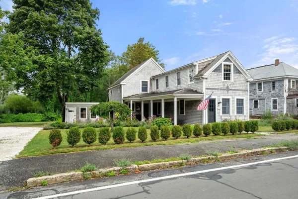 $875,000 | 43 Jarves Street, Sandwich, MA 02563