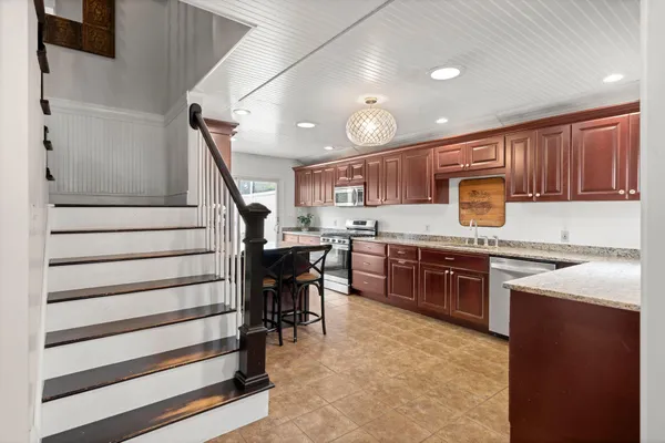 $875,000 | 43 Jarves Street, Sandwich, MA 02563