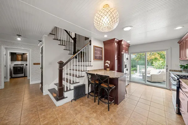 $875,000 | 43 Jarves Street, Sandwich, MA 02563