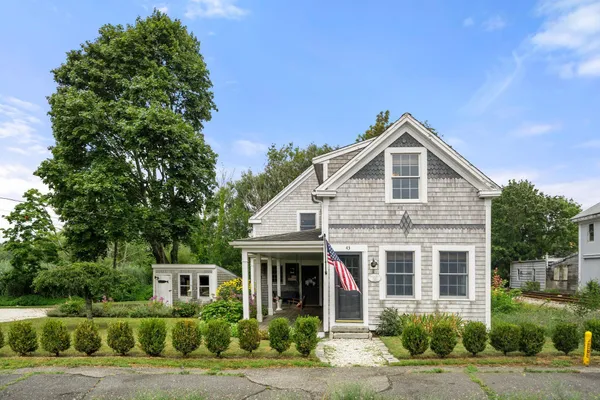 $875,000 | 43 Jarves Street, Sandwich, MA 02563
