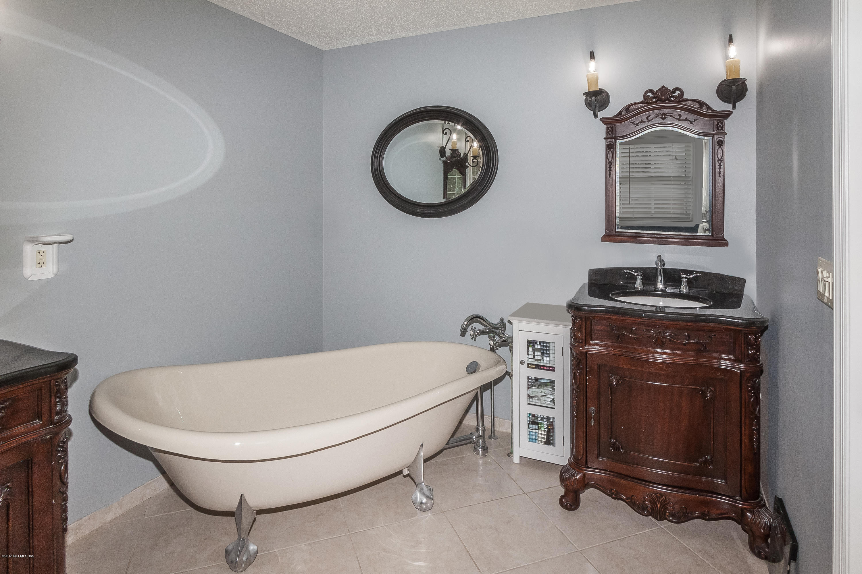 4914 Raggedy Point Road Orange Park, FL 32003 - Photo 16 of 34 16-master bathroom