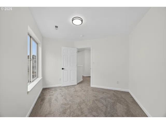 $415,000 | 808 King Drive, Rainier, OR 97048