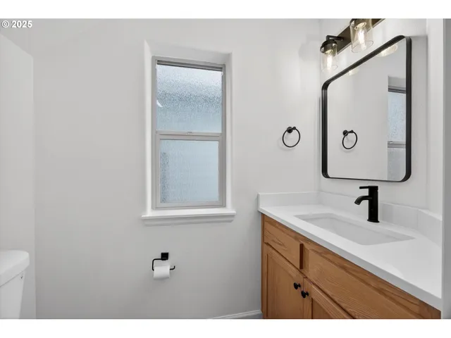 $415,000 | 808 King Drive, Rainier, OR 97048