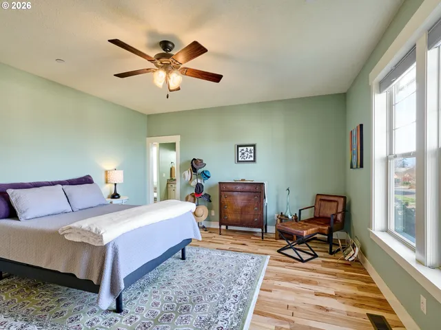 $625,000 | 1508 Crestview Drive, Silverton, OR 97381