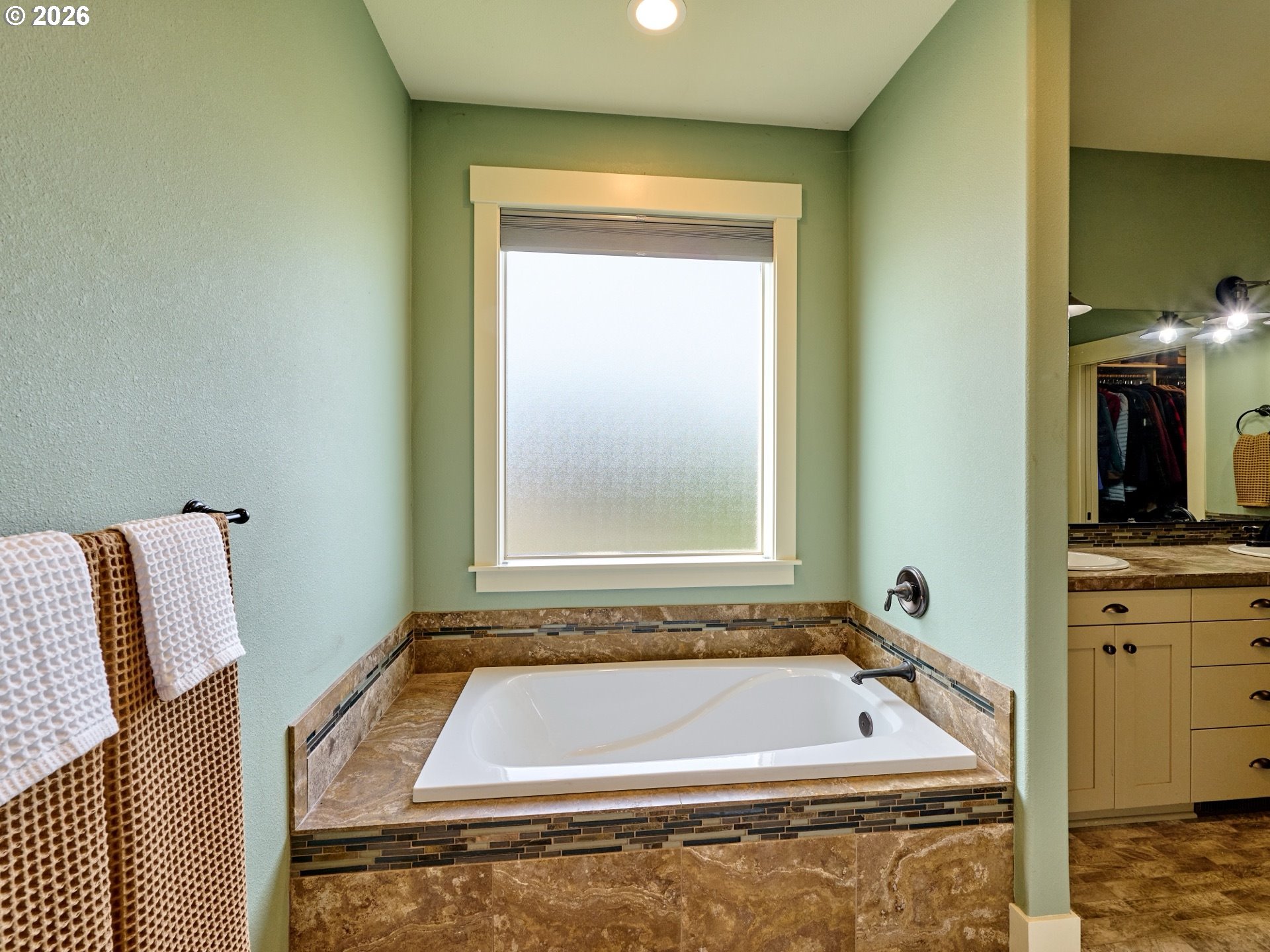 1508 Crestview Drive Silverton, OR 97381 - Photo 17 of 31