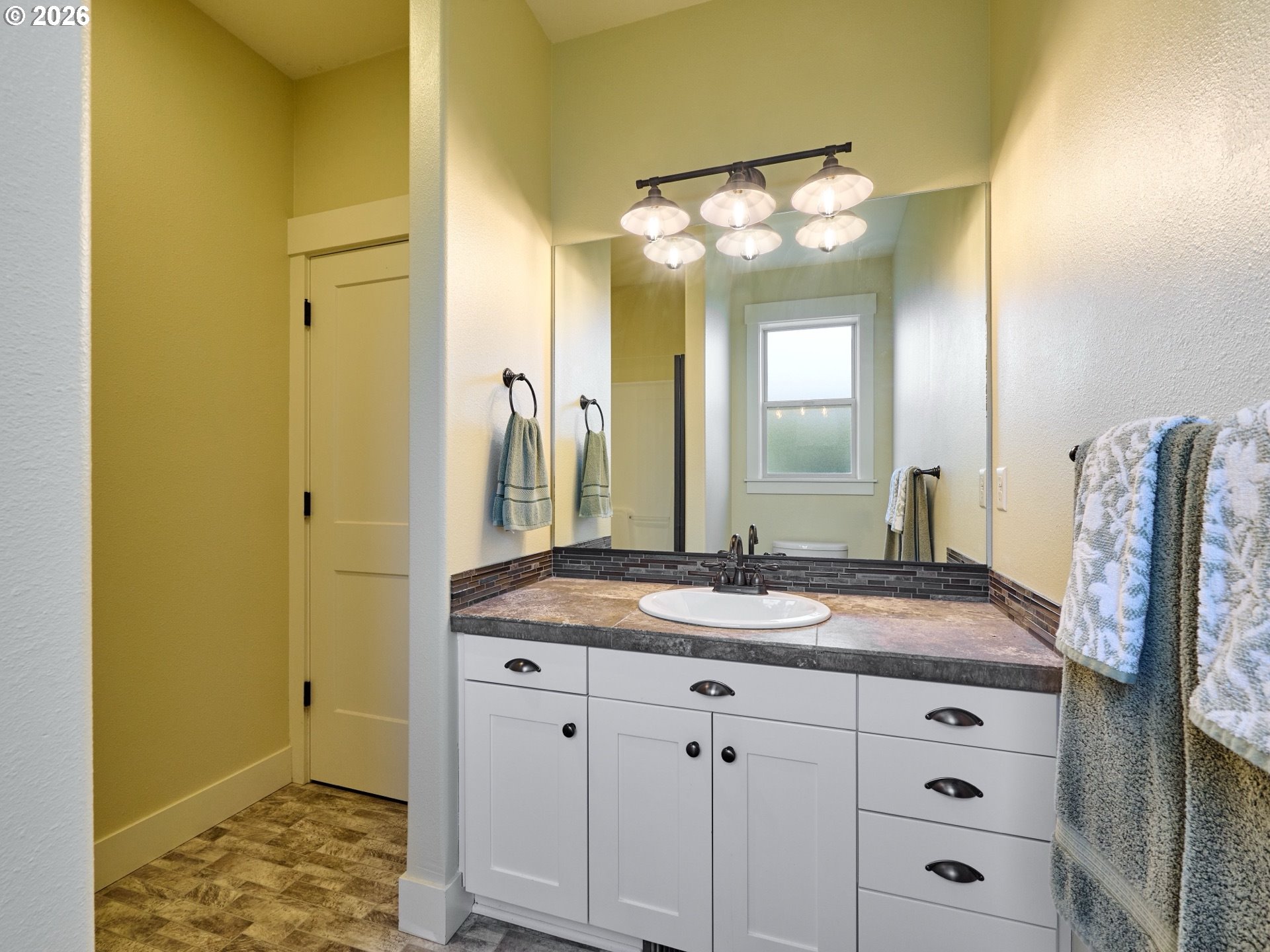 1508 Crestview Drive Silverton, OR 97381 - Photo 20 of 31