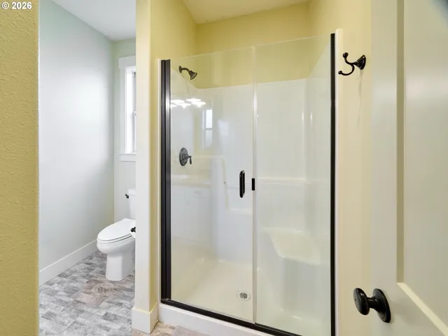 $625,000 | 1508 Crestview Drive, Silverton, OR 97381