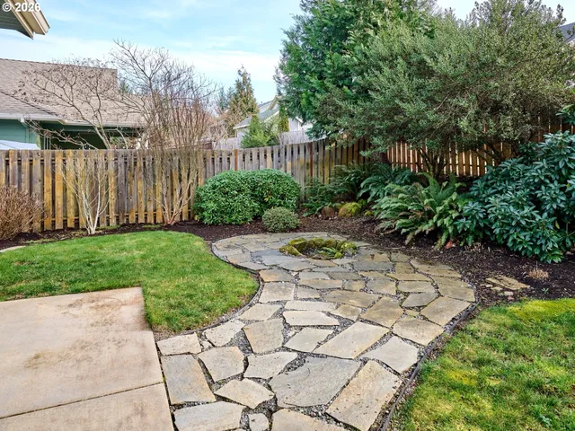 $625,000 | 1508 Crestview Drive, Silverton, OR 97381