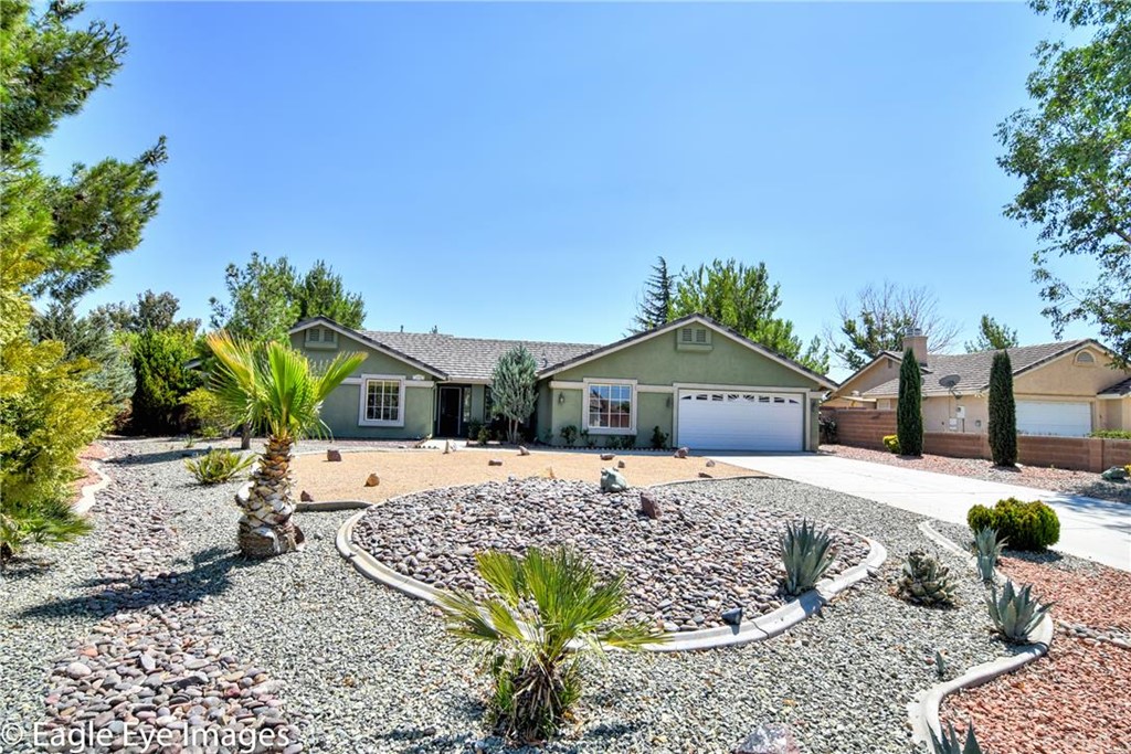 13733 Cochise Road Apple Valley, CA 92307 - Photo 1 of 1