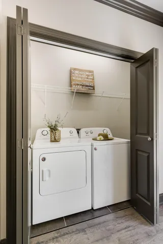 $1,895 | 1064 East Elmwood Drive, Chattanooga, TN 37405