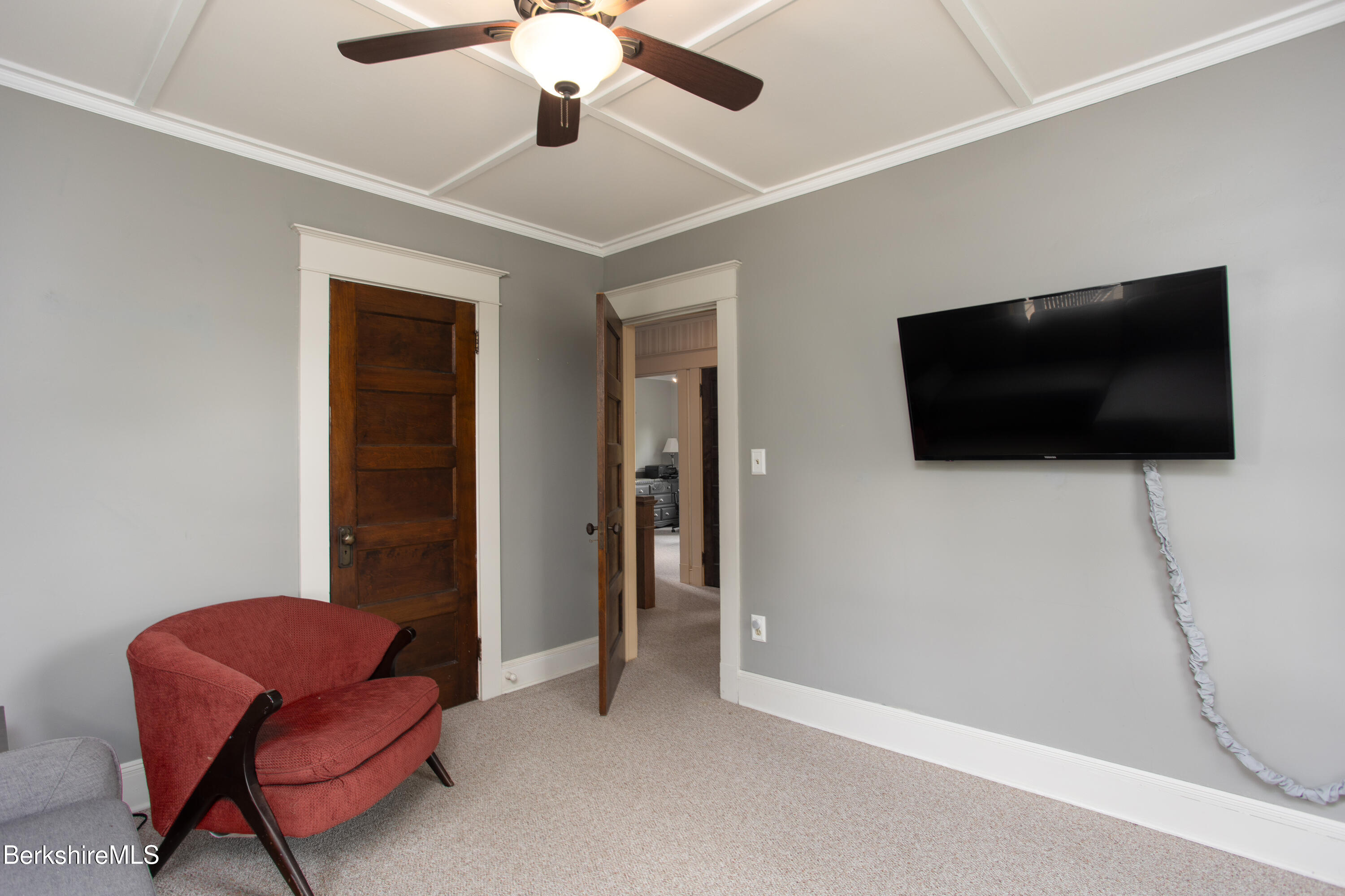 81 Northumberland Road Pittsfield, MA 01201 - Photo 33 of 40 Bedroom 3