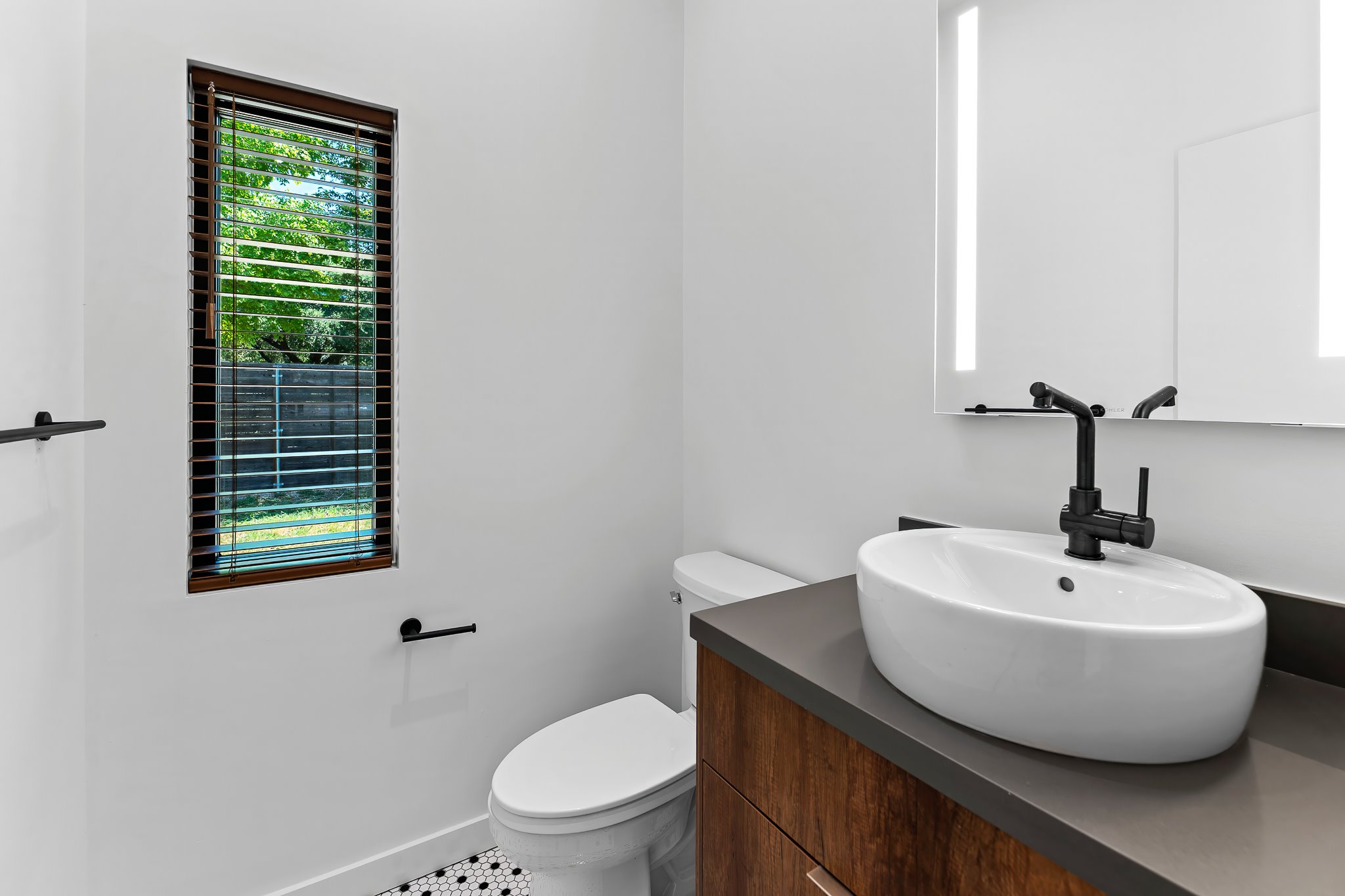 1908 Richcreek Road Austin, TX 78757 - Photo 20 of 40 Gallery Image 20