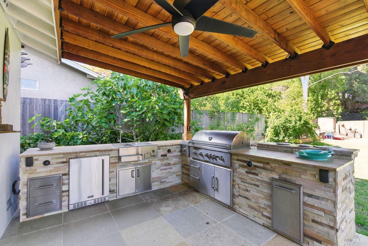 166 Knight Drive San Rafael, CA 94901 - Photo 4 of 21