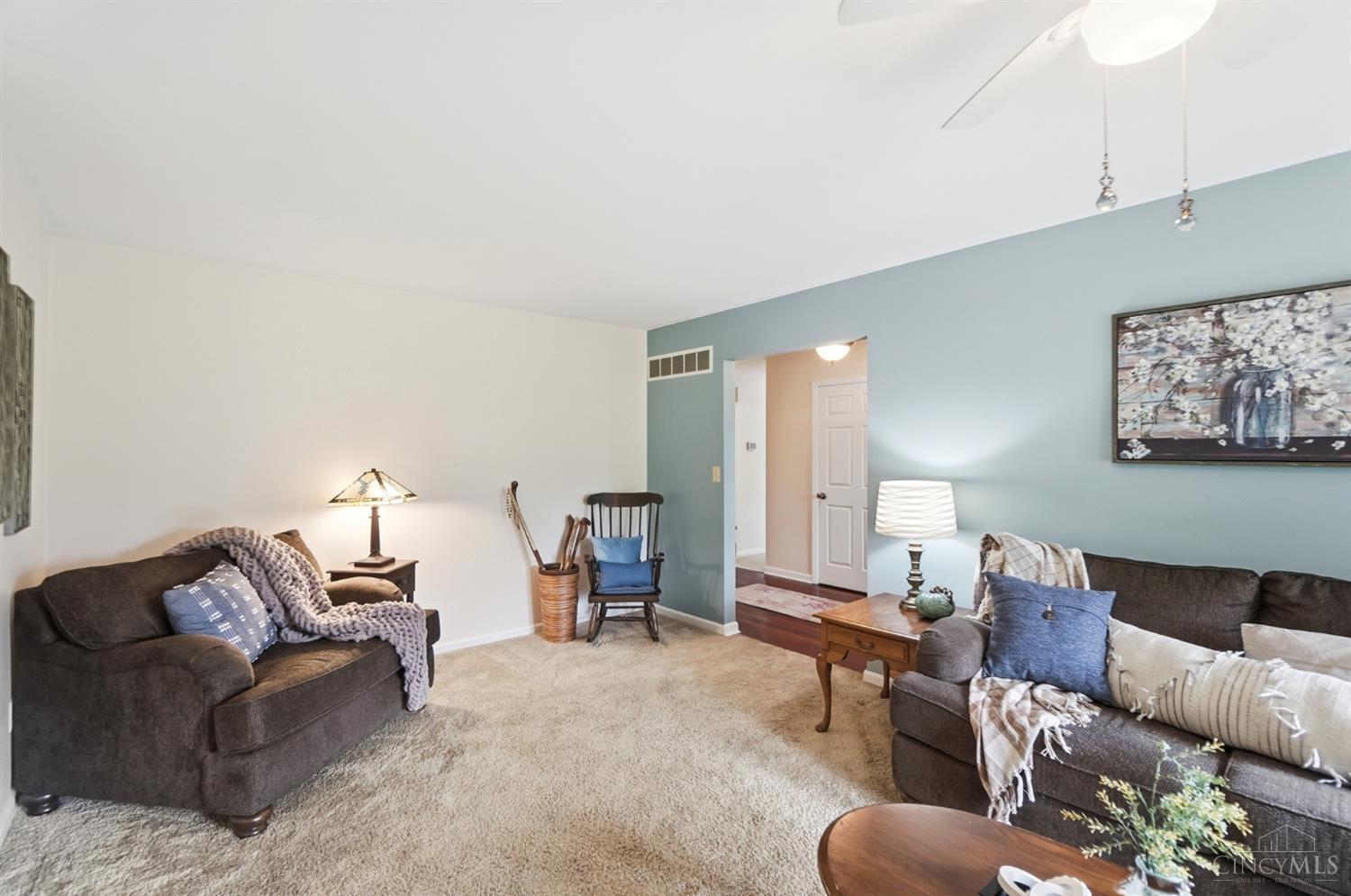 1460 Ebenezer Road Cincinnati, OH 45233 - Photo 14 of 61