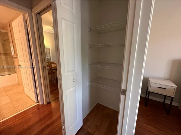 $2,250 | 6841 Southwest 44th Street, Unit 209, Miami, FL 33155