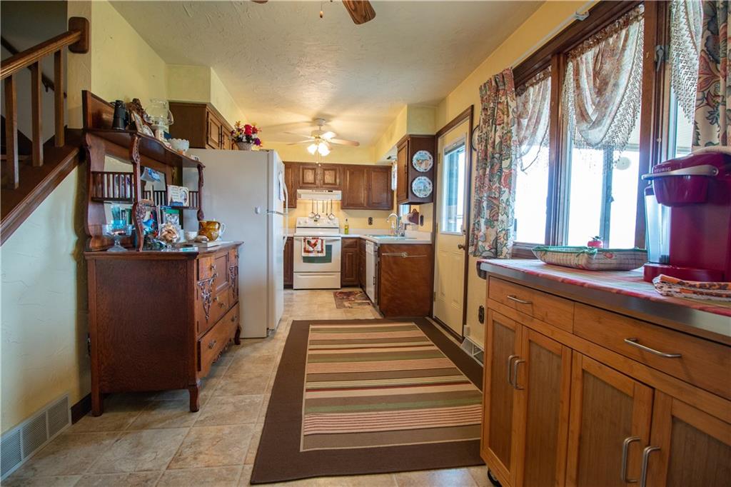 480 Donation Road Greenville, PA 16125 - Photo 6 of 24 Gallery Image 6