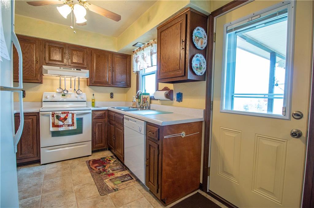 480 Donation Road Greenville, PA 16125 - Photo 8 of 24 Gallery Image 8