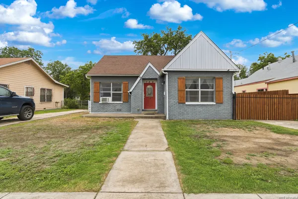 $180,000 | 755 Kirk Place, San Antonio, TX 78226