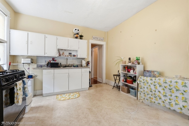 44 Oberlin Street Maplewood, NJ 07040 - Photo 14 of 27