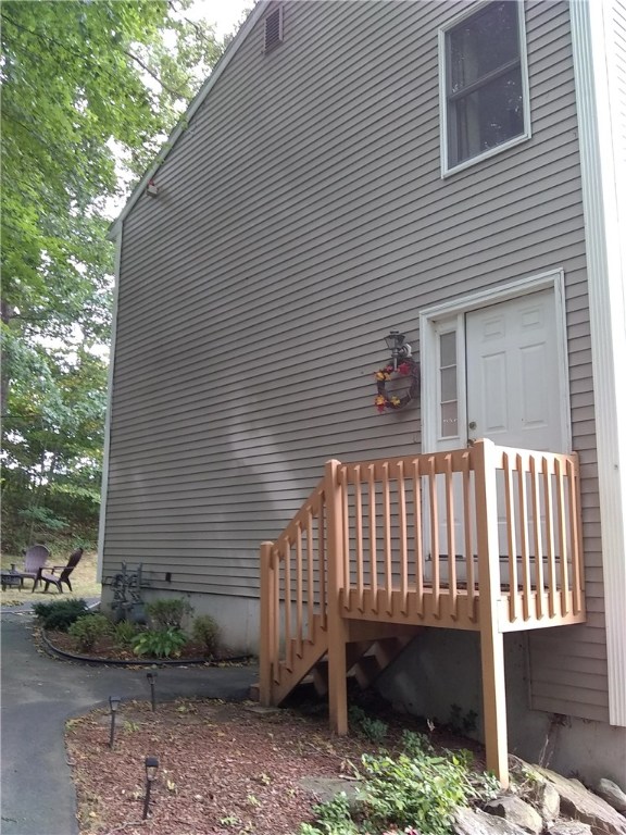 160 Minerva Street Woonsocket, RI 02895 - Photo 32 of 39 Gallery Image 32