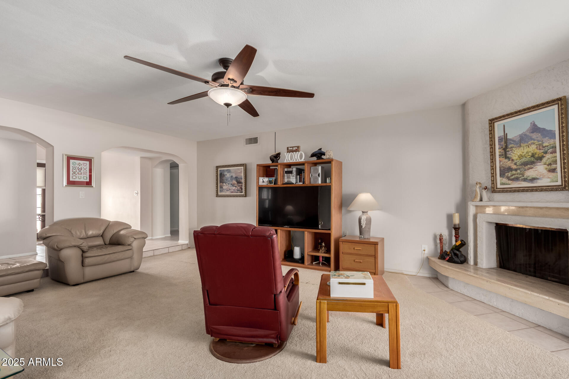 1202 East Winged Foot Road Phoenix, AZ 85022 - Photo 7 of 32 11 Winged Foot