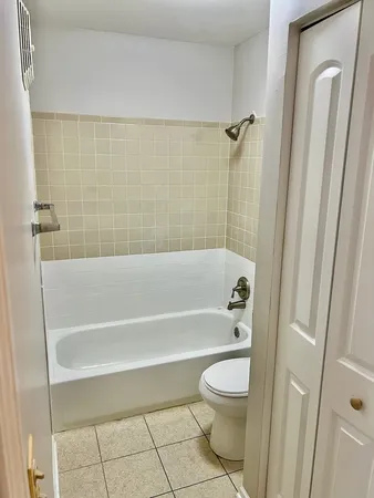 $1,550 | 746 Prescott Drive, Unit 306, Roselle, IL 60172