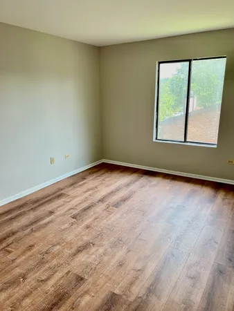 $1,550 | 746 Prescott Drive, Unit 306, Roselle, IL 60172