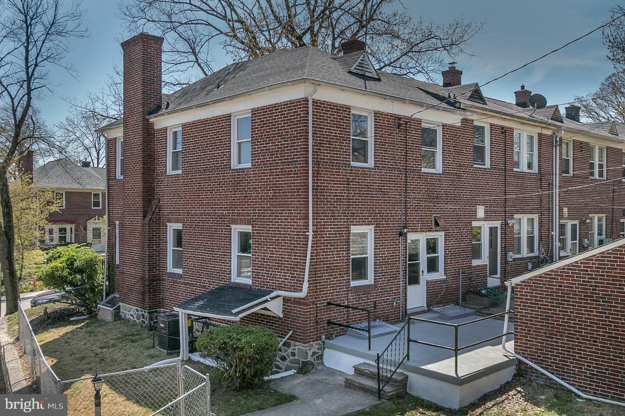 1538 Ralworth Road Baltimore, MD 21218 - Photo 4 of 30 Exterior (Rear)