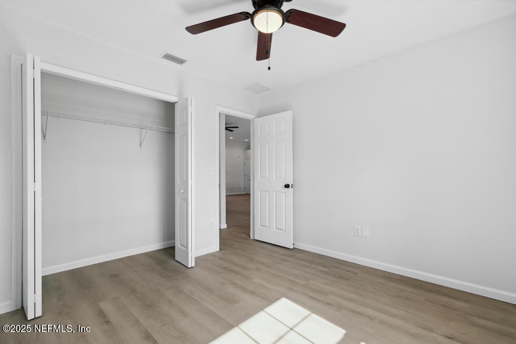80 Bird Road Jacksonville, FL 32218 - Photo 28 of 36 No Carpet!