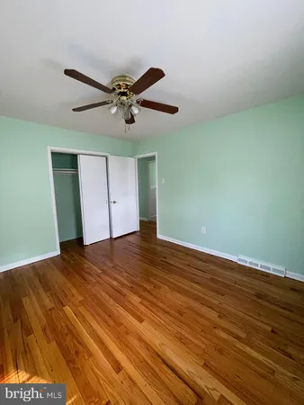 $2,500 | 12 South Lenola Road, Moorestown, NJ 08057