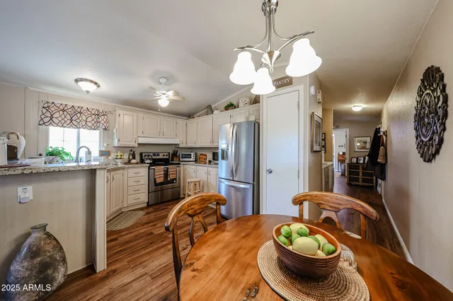 $112,000 | 3901 East Pinnacle Peak Road, Unit 140, Phoenix, AZ 85050