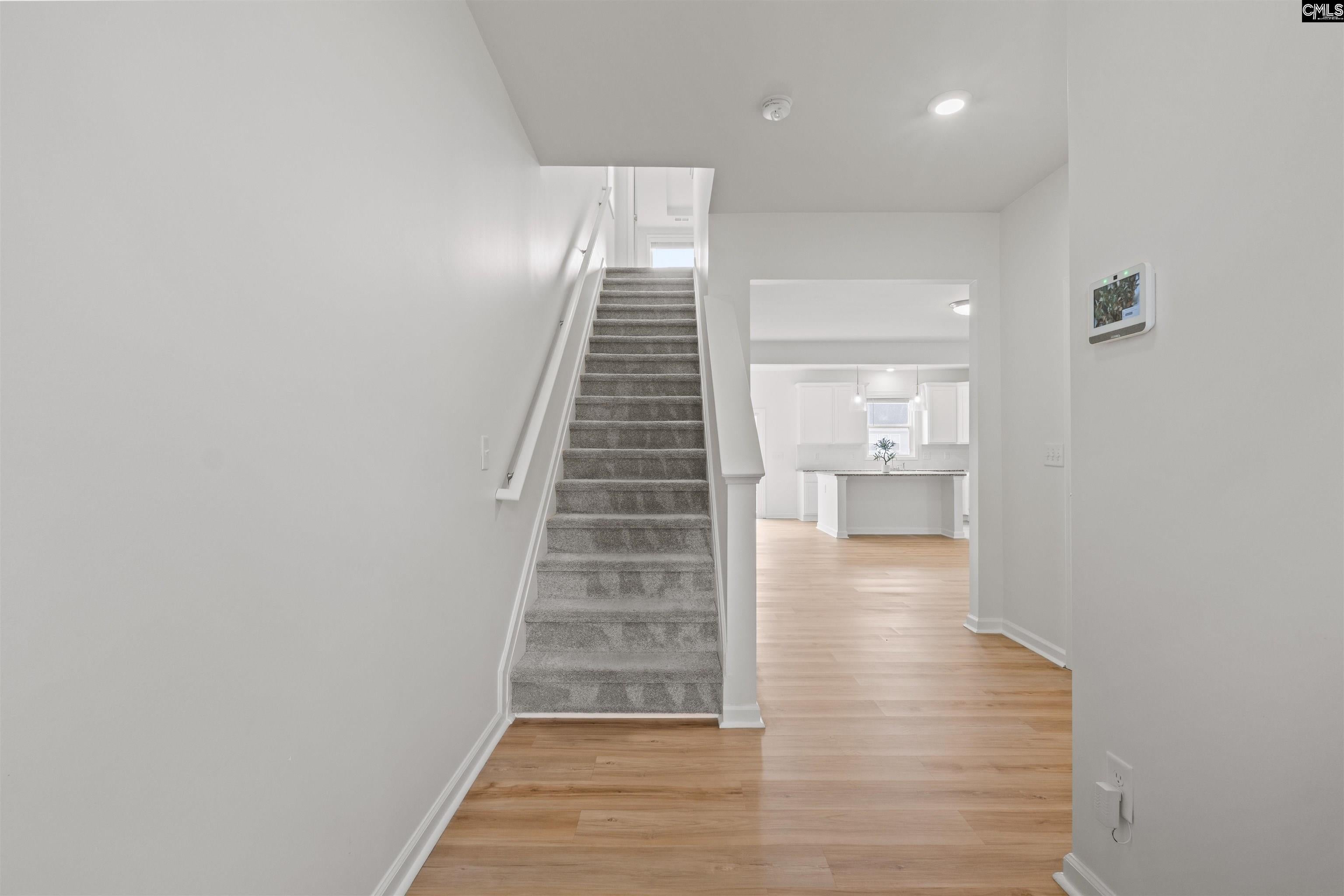 1054 Crescent Moon Loop Hopkins, SC 29061 - Photo 4 of 29 Gallery Image 4
