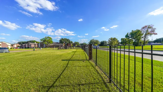 $420,000 | 0 Antoine Drive, Houston, TX 77088