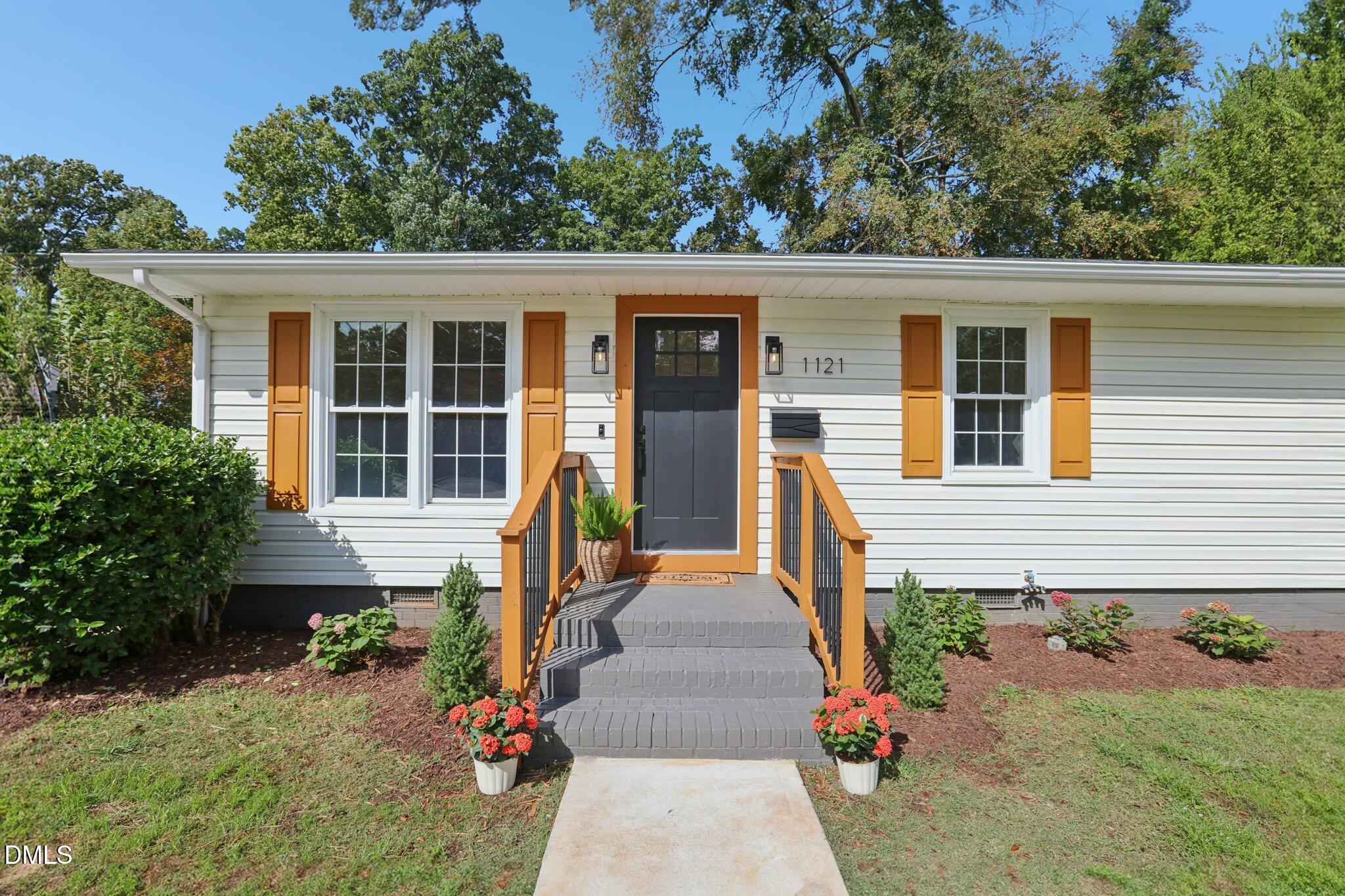 1121 Marlborough Road Raleigh, NC 27610 - Photo 2 of 27 4-web-or-mls-Marlborough Rd-S1009-004