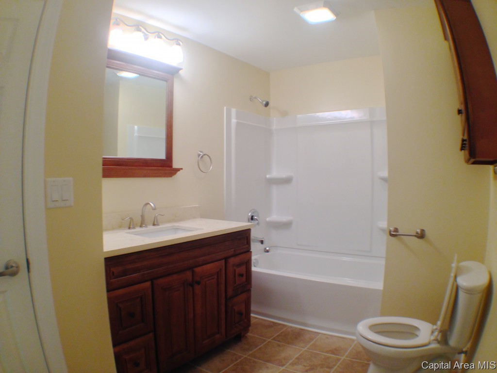 2614 Fox Bridge Road Springfield, IL 62703 - Photo 16 of 22