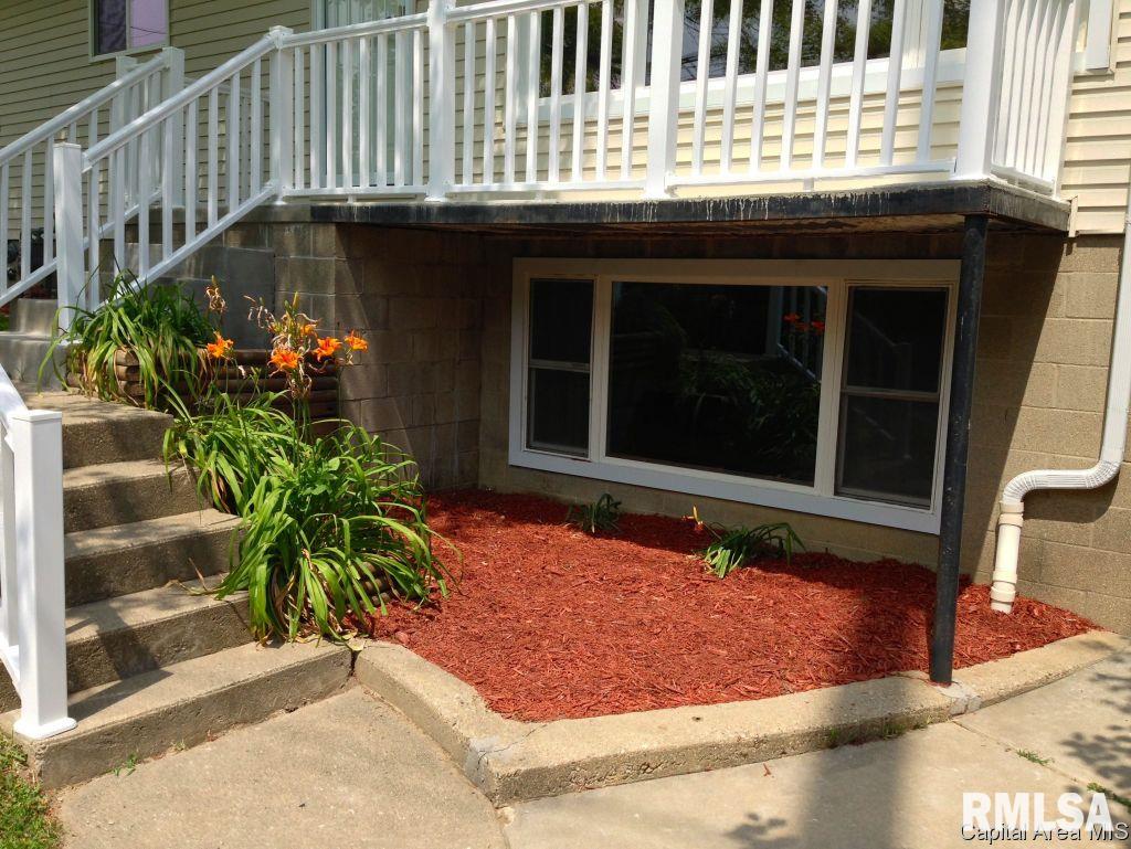 2614 Fox Bridge Road Springfield, IL 62703 - Photo 7 of 22