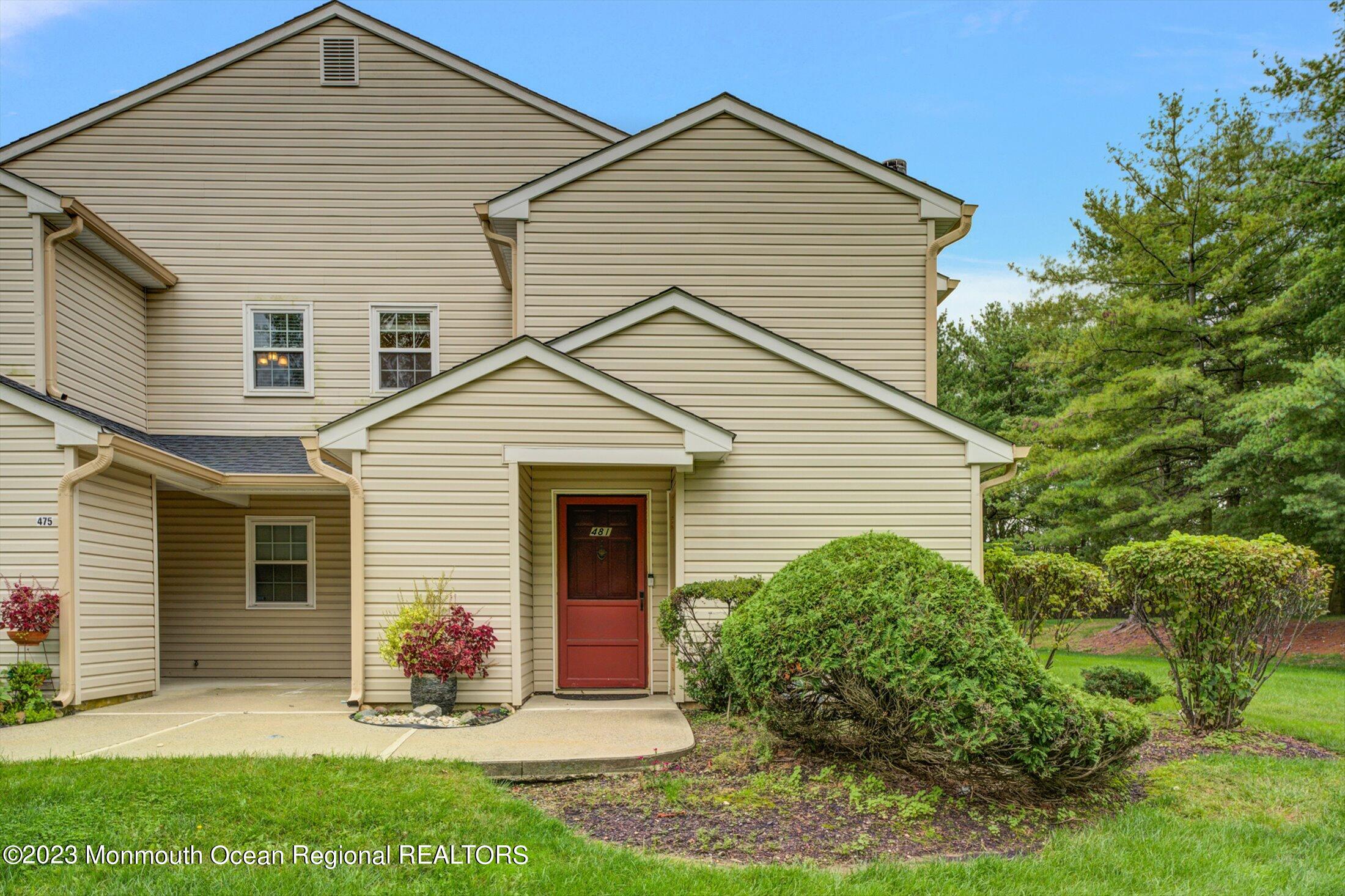 481 Hawthorne Place Morganville, NJ 07751 - Photo 3 of 26 03-Front Exterior