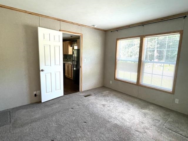 15 Agent Road Raymond, NH 03077 - Photo 12 of 24