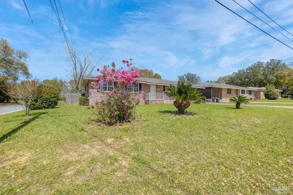 $455,000 | 3200 East Avery Street, Pensacola, FL 32503