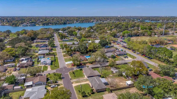 $455,000 | 3200 East Avery Street, Pensacola, FL 32503