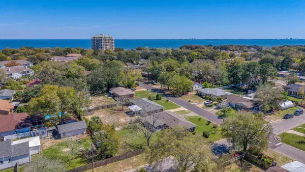 $455,000 | 3200 East Avery Street, Pensacola, FL 32503