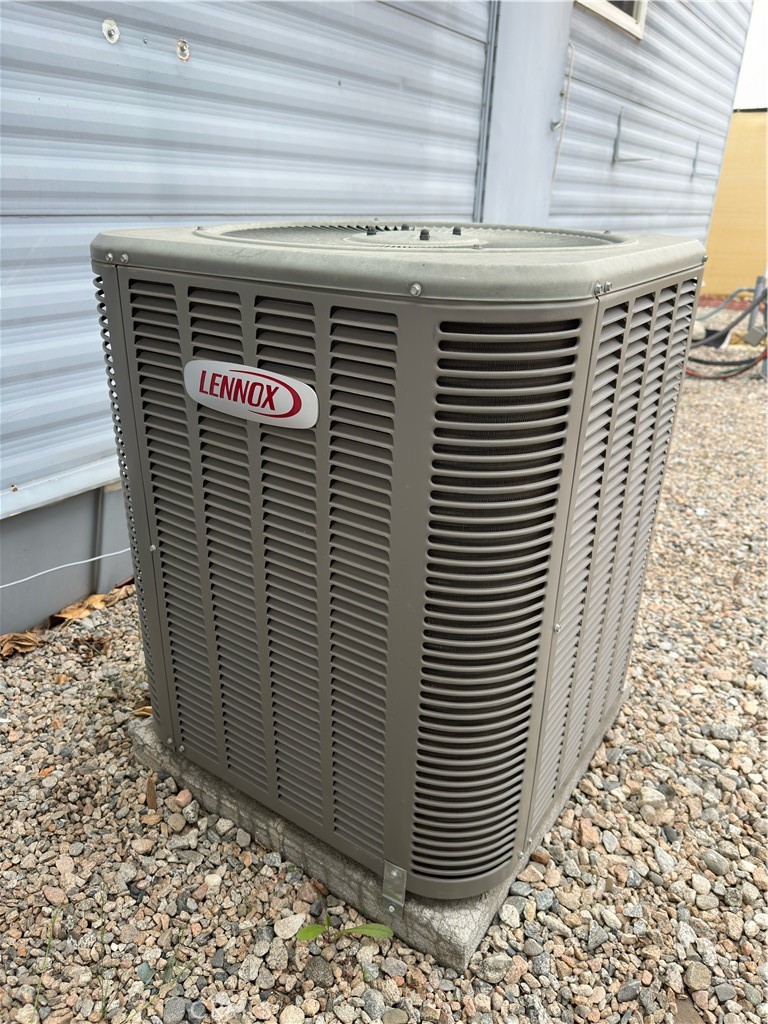 1255 Amethyst Street, Unit 44 Mentone, CA 92359 - Photo 6 of 27