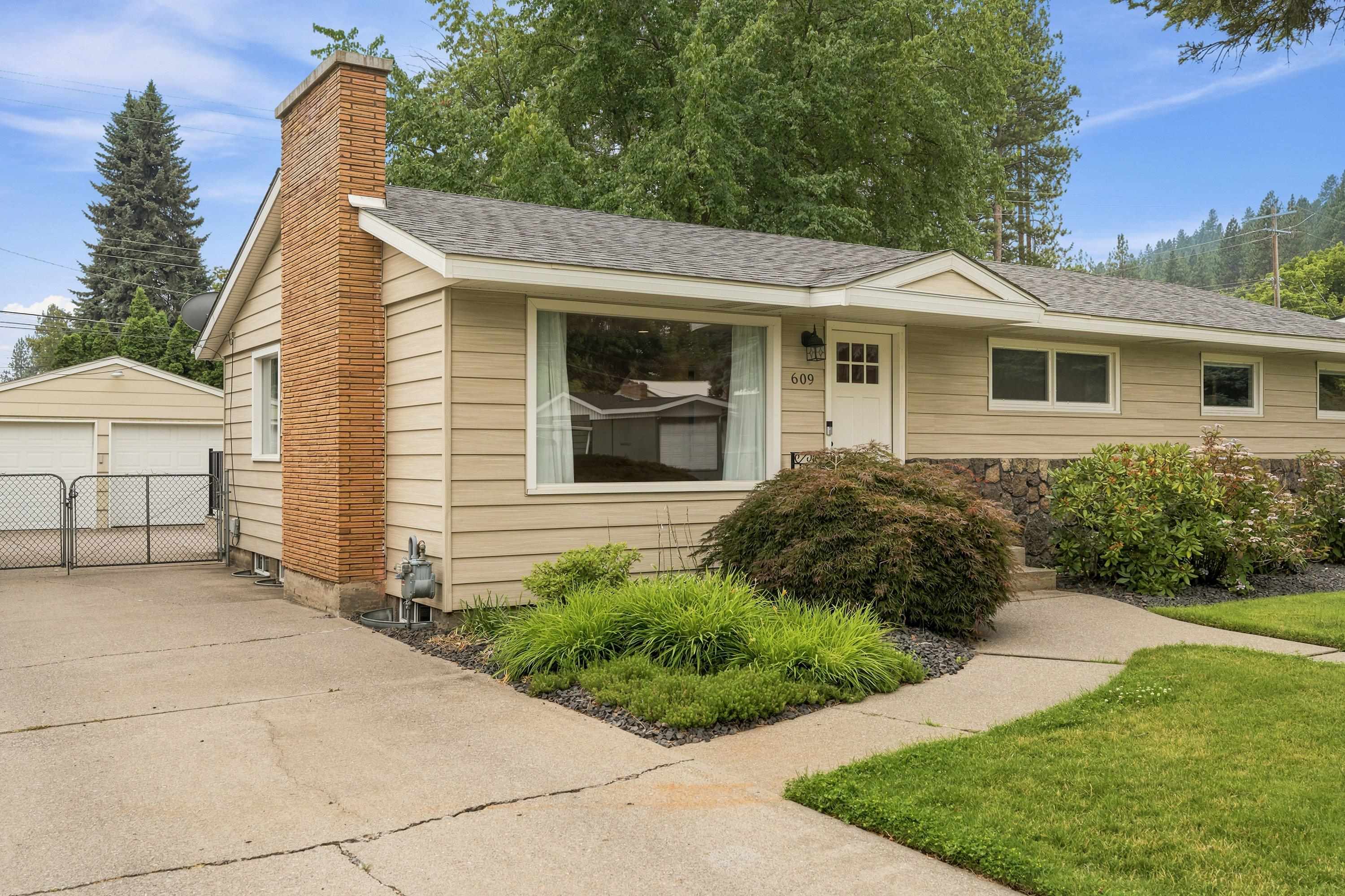 609 West Barnes Road Spokane, WA 99218 - Photo 2 of 39 Gallery Image 2