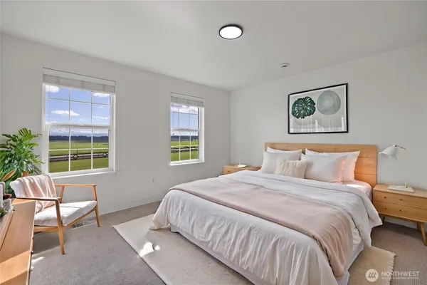 $999,950 | 31502 40th Avenue South, Roy, WA 98580