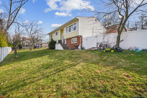 $739,000 | 14 Dickinson Avenue, Nyack, NY 10960
