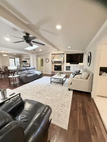 $374,900 | 9204 Lynnhaven Avenue, Lubbock, TX 79423