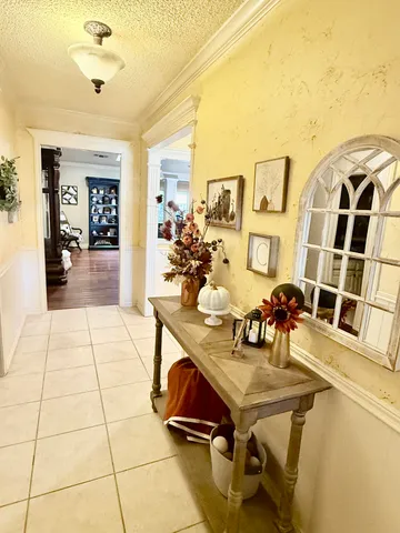 $374,900 | 9204 Lynnhaven Avenue, Lubbock, TX 79423