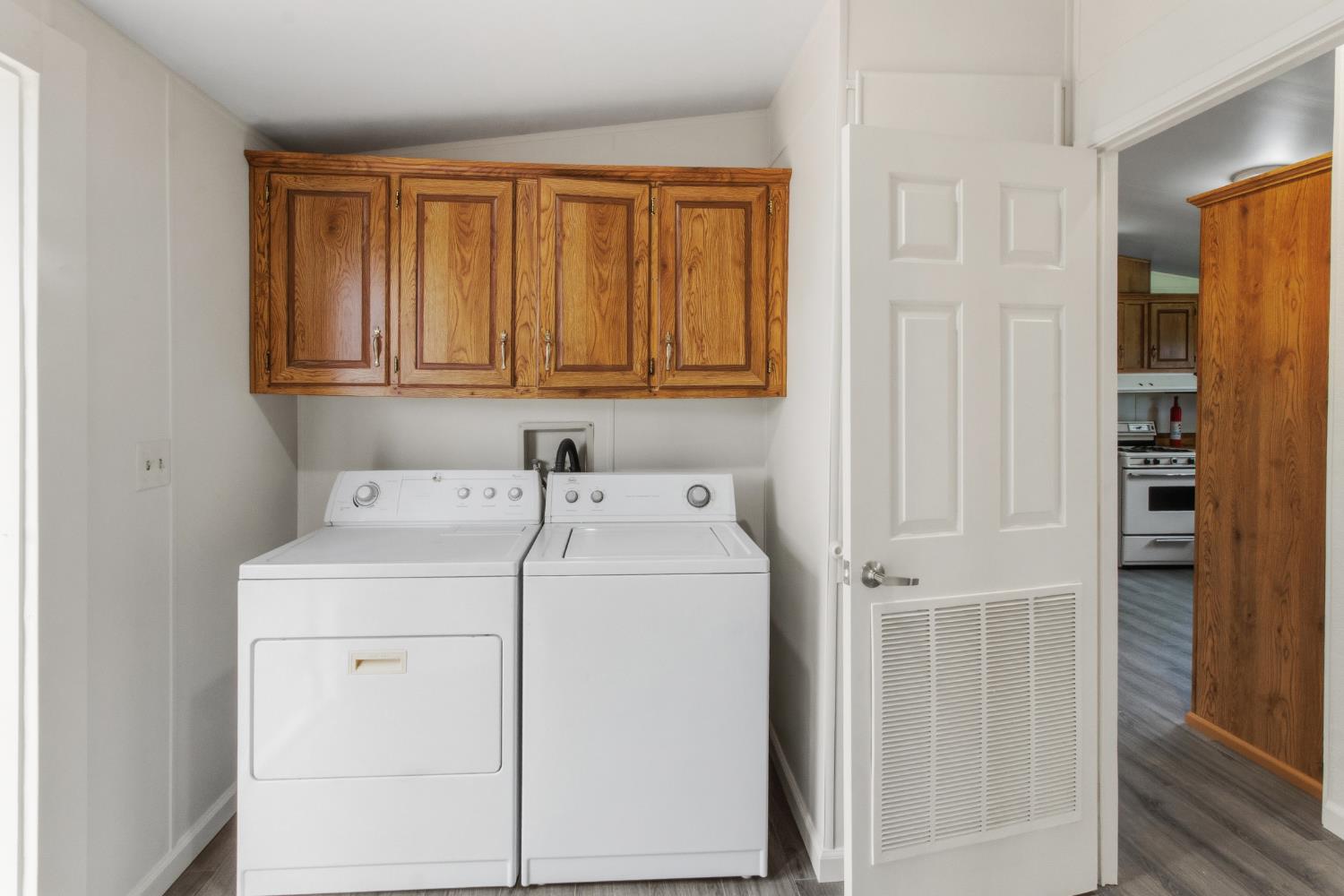 10580 Thompson Way Valley Springs, CA 95252 - Photo 28 of 64 a utility room with dryer and washer