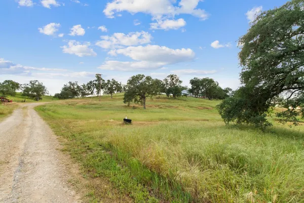 $536,000 | 10580 Thompson Way, Valley Springs, CA 95252