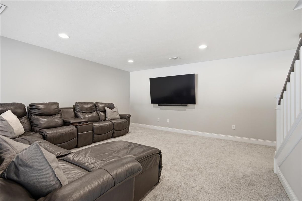 5407 Ferryman Road Bloomington, IL 61705 - Photo 32 of 61 Gallery Image 32